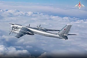 China y Rusia hacen un patrullaje conjunto de bombarderos y la OTAN advierte a sus miembros