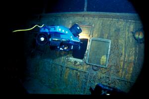 Publican un video inédito del primer contacto submarino con los restos del Titanic