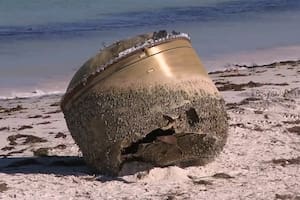 Revelaron el origen del extraño objeto metálico hallado en una playa en Australia