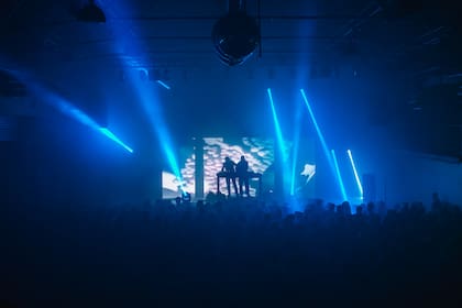 En esta nueva edición, el BITBANG contará con invitados internacionales y nacionales de lujo, proyecciones, competencias de animación, fiestas, workshops presenciales y online, un laboratorio de desarrollo de cortometrajes para toda Latinoamérica, Animation Jam, charlas, exhibiciones, instalaciones artísticas y una gran variedad de actividades con referentes de todo el mundo.