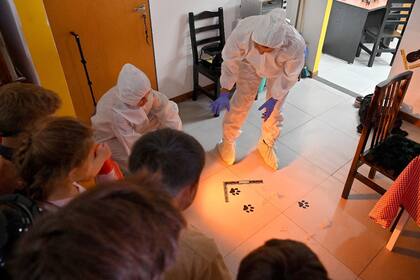 En esta oportunidad, los chicos aprendieron varias de las técnicas que utilizan a diario los peritos para cada situación de la vida real que los convoca