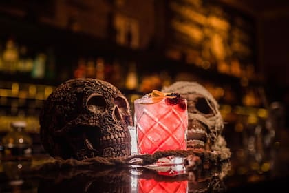 En este bar oculto, los cocktails están a la altura de la mística