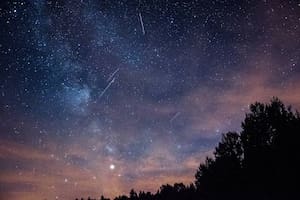 Cuándo y dónde se puede ver la lluvia de Meteoritos Líridas