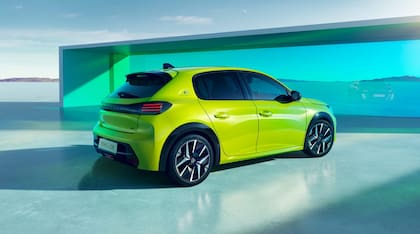 En Europa estrenaron el nuevo peugeot E-208