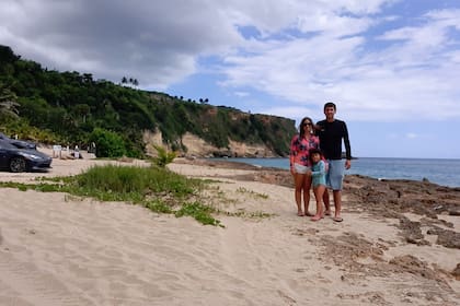 En familia, disfrutando de la naturaleza.