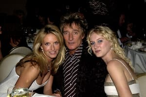 Rod Stewart: de sus fogosos romances a la broma que lo distanció para siempre de Elton John y su fanatismo por Messi y Maradona