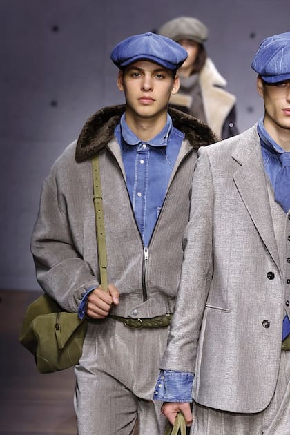 En febrero pasado participó por segunda vez en la Semana de la Moda de Milán desfilando para Emporio Armani. Con un look estilo Peaky Blinders, impactó con su onda y actitud