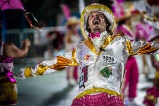 Los horarios y fechas de todos los corsos y murgas en cada barrio