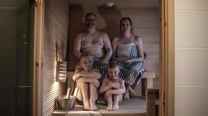 En Finlandia, ir al sauna es una actividad familiar que se suele hacer en Navidad