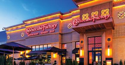 En Florida, The Cheesecake Factory permanecerá abierto el 32 de diciembre y el 1° de enero