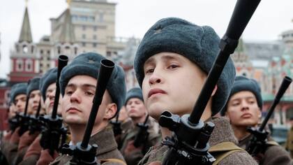 En fotos: así celebra Rusia el centenario de la Gran Revolución Socialista