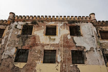 La cárcel de Caseros está ubicada en el barrio porteño de Parque Patricios