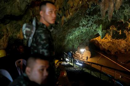 En fotos: así se prepara el rescate de los niños atrapados en una cueva en Tailandia