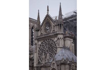 Esta catedral es uno de los edificios más emblemáticos de la capital francesa