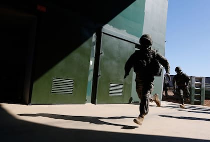 El ejercicio es una alternativa a la cancelación de maniobras conjuntas con las tropas de EE. UU.