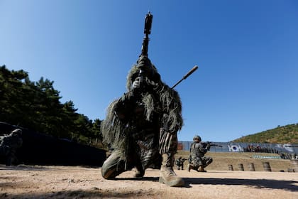 Corea del Sur y Estados Unidos acordaron suspender los simulacros de defensa aérea Vigilant Ace previstos para diciembre