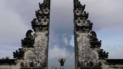 Las típicas postales de Bali muestran otro paisaje