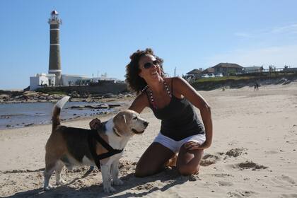 De cara al sol, aunque el faro quede de espaldas, en José Ignacio
