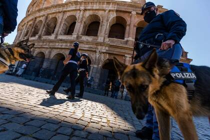 Reabrió el Coliseo romano bajo estrictas normas de seguridad
