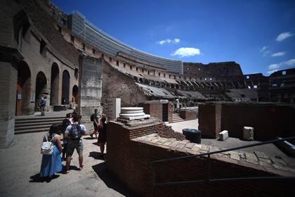 En fotos: reabre el Coliseo romano bajo estrictas normas de seguridad