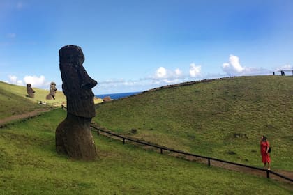 El cambio climático trajo de la mano una de las peores sequías de la historia de la isla, marejadas cada vez más intensas y temperaturas cada vez más bajas