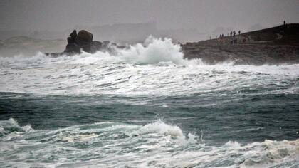 La tormenta trajo inundaciones y cortes de luz en Francia, Irlanda y Holanda.