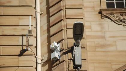 En Glasgow, los datos de televigilancia pueden hacer que las luces se enciendan en áreas específicas de la ciudad para combatir el crimen