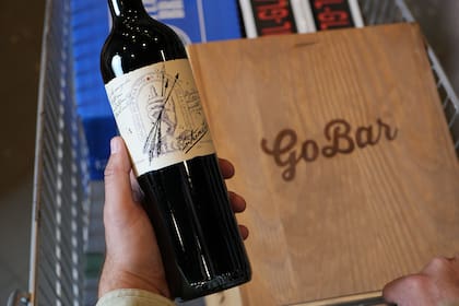 En Go Bar saben asesorar sobre el vino ideal para cada agasajado.