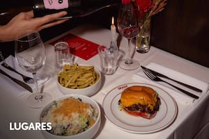 La hamburguesería que rompe el estereotipo y es un éxito desde que abrió