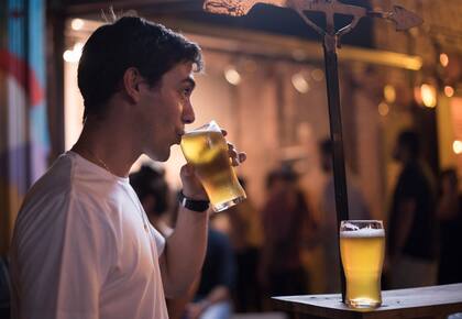 En Growlers proponen una membresía para consumir durante todo el año.