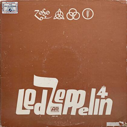 En India, las copias de Led Zeppelin IV tenían esta tapa marrón en lugar de la icónica pintura de un viejo en el campo