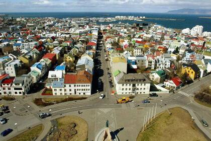 En Islandia 11.000 personas se ofrecieron a acoger en su casa a refugiados