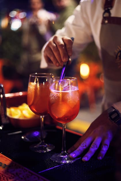 En Joy habrá habrá coctelería de autor, barras de gin, aperitivos y destilados