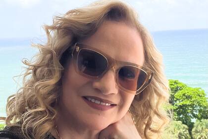 En junio, Lucía Galán fue operada de un quiste premaligno en el páncreas; actualmente se rehabilita en Madrid (Foto: X @PimpinelaNet)