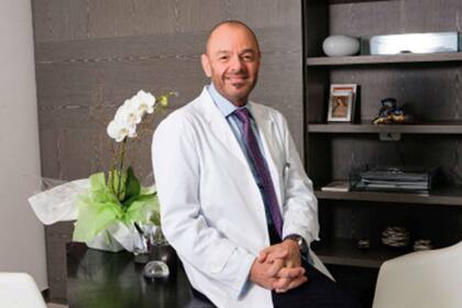 En junio, se dispuso el cese de la prisión domiciliaria Rubén Mühlberger, el "doctor de los famosos"