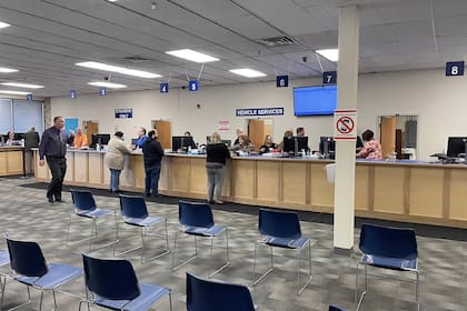 En la actualidad, con el trámite de la Real ID, las oficinas sostienen que están al límite (Archivo)