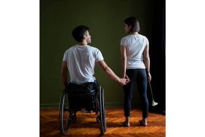 En la actualidad disfruta de la compañía y el amor de Triana Serfaty, su novia española