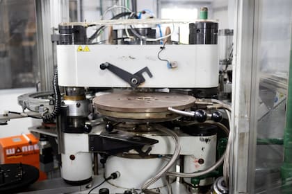 En la actualidad la fábrica elabora anualmente 600.000 vinilos en Argentina y 360.000 en Chile