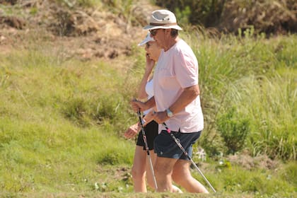 En la actualidad, Nando es también un exitoso empresario, deportista, y productor de televisión. Está casado con Veronique y tiene dos hijas, Verónica y Cecilia, y un legado de cuatro nietos: Alexia, Máximo, Thor y Borja.