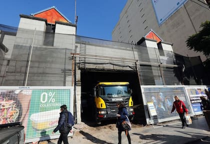 En la avenida Cabildo 3200 habrá una concesionaria de autos