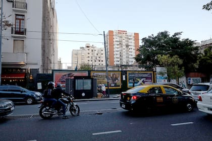 En la avenida Rivadavia 2150, donde funcionaba la Casa del Pueblo Socialista, también se encuentra en litigio