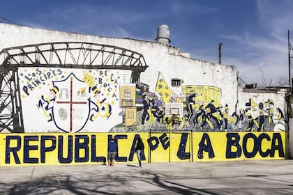 En La Boca hay más de 400 murgueros. Napo pertenece a los tradicionalistas.