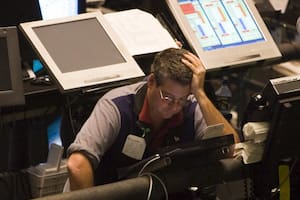 El año cierra con incertidumbre y precios presionados