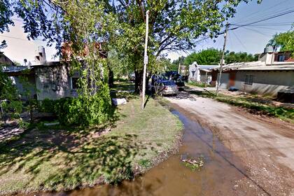 En la calle Echeverría del barrio Libertad de Cañuelas fue donde ocurrió el crimen de la Policía