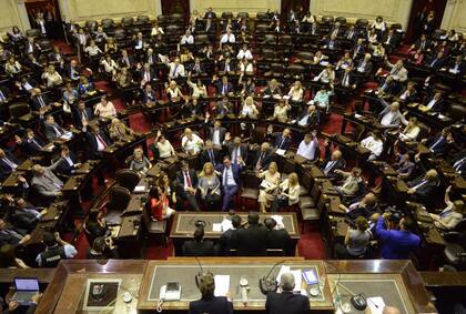 Héctor Recalde dijo que el oficialismo demora el envío de la ley antidespidos votada por el Senado
