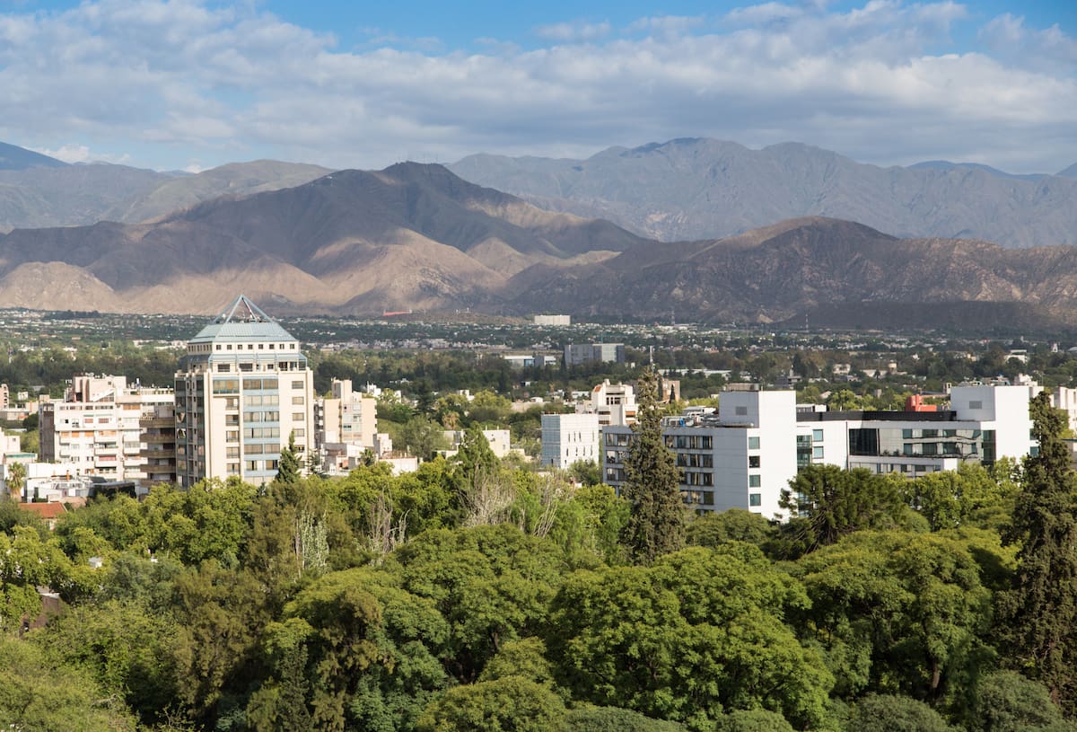 Home 8 en la capital de la provincia de mendoza y sus RVFVOP36XVB47BUJCXH2VJTKOQ