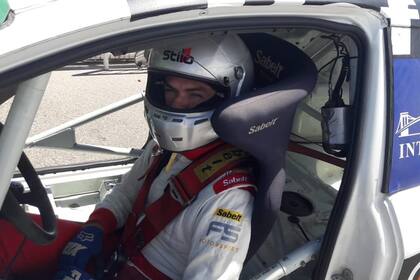 En la categoría Fiat Punto corrió 4 carreras y se subió a 2 podios.