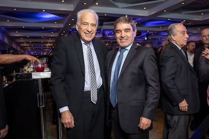 En la cena anual, el Dr. Alberto Cormillot y Fernán Quirós, ministro de Salud de la Ciudad de Buenos Aires