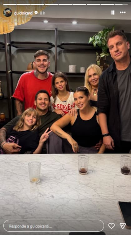 En la cena también estuvieron Maxi López, Martín Migueles y Nora Colosimo (Foto: Instagram @guidoicardi)