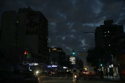 En la ciudad de Buenos Aires el cielo se oscureció y se hizo de noche